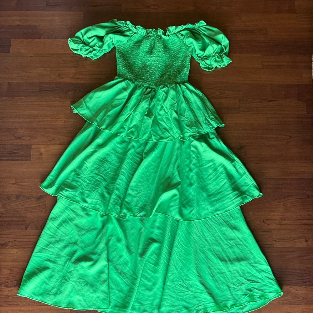 Green Tiered Maxi Dress with Puff Sleeves